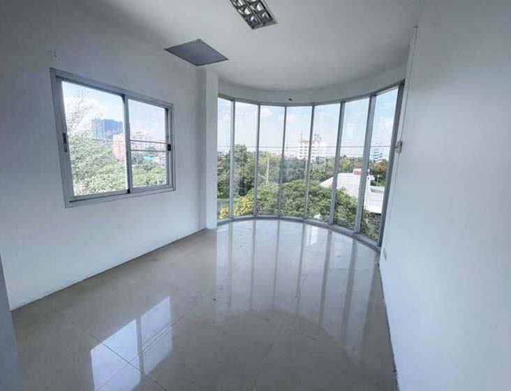 Office For Rent in Lat Phrao 